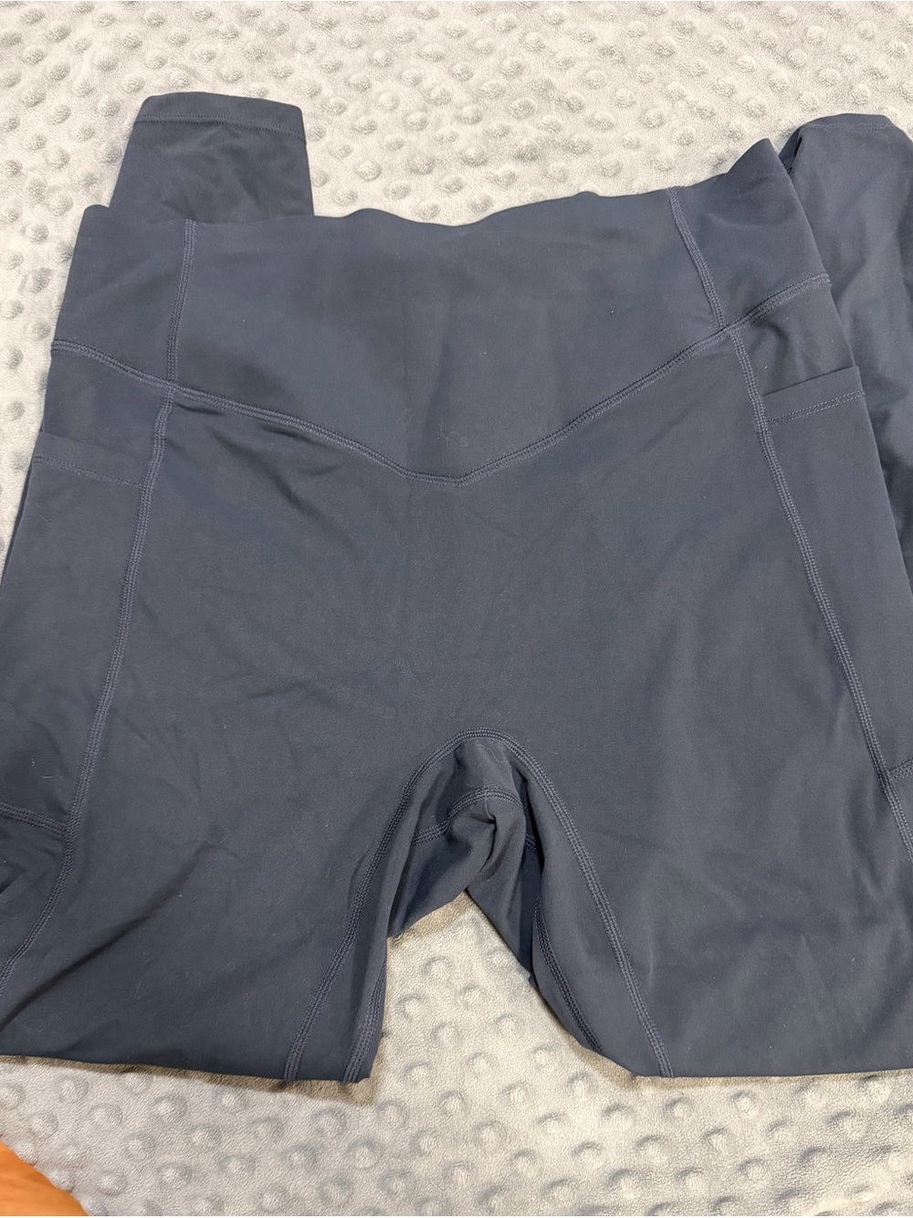 SOLD!!!HALARA Navy High-Rise Leggings
